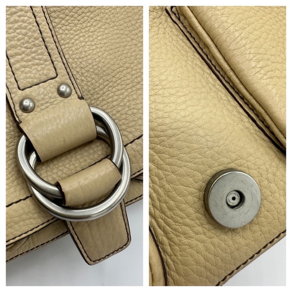 📸SALE📸 Coach Chelsea Tan Pebbled Leather Hobo Flap Shoulder Bag (#F10893) - Picture 12 of 16